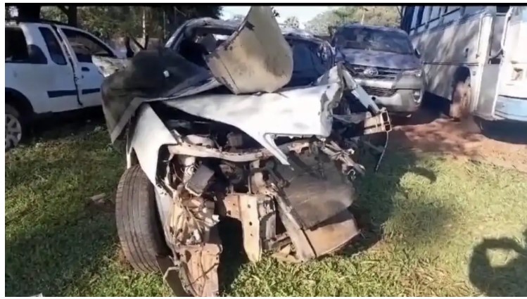 Tres personas mueren en aparatoso accidente entre dos vehículos en Curuguaty