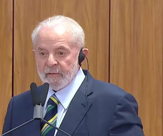 "No hay explicación para prohibir que un oponente se postule", dice Lula sobre Venezuela  