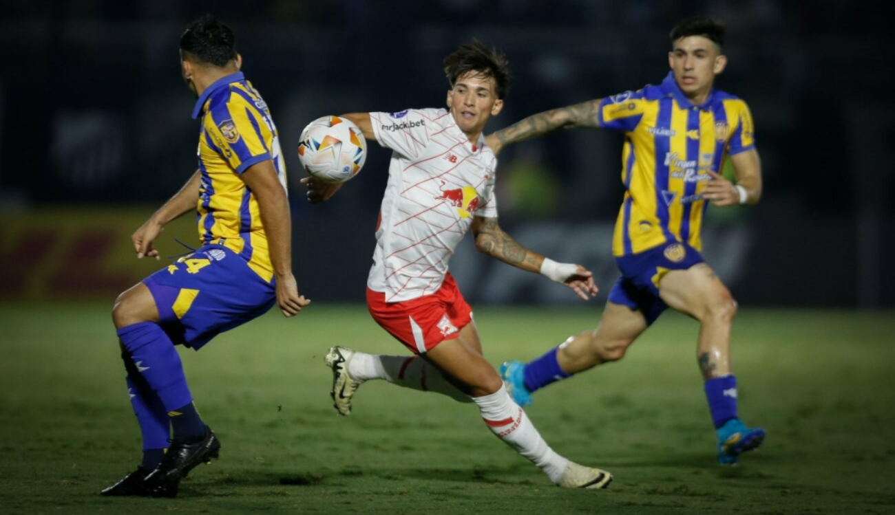 Bragantino deja al Luqueño de Cáceres con un pie fuera de la Sudamericana