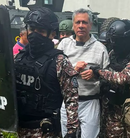 Exvicepresidente de Ecuador se declaró en huelga de hambre tras ingresar a prisión