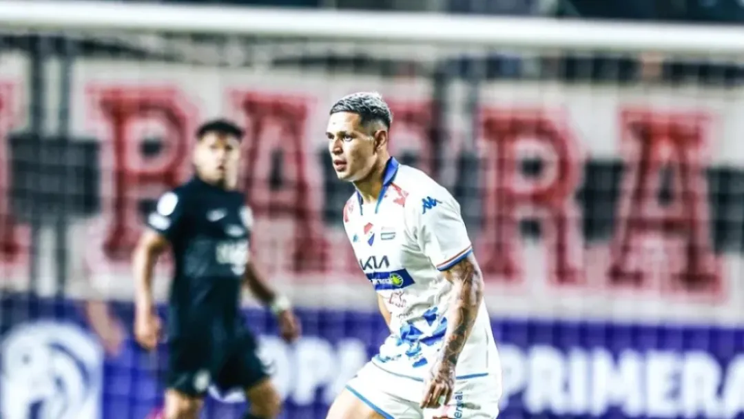 2 de Mayo: Sergio Bareiro llega a la Azotea del país