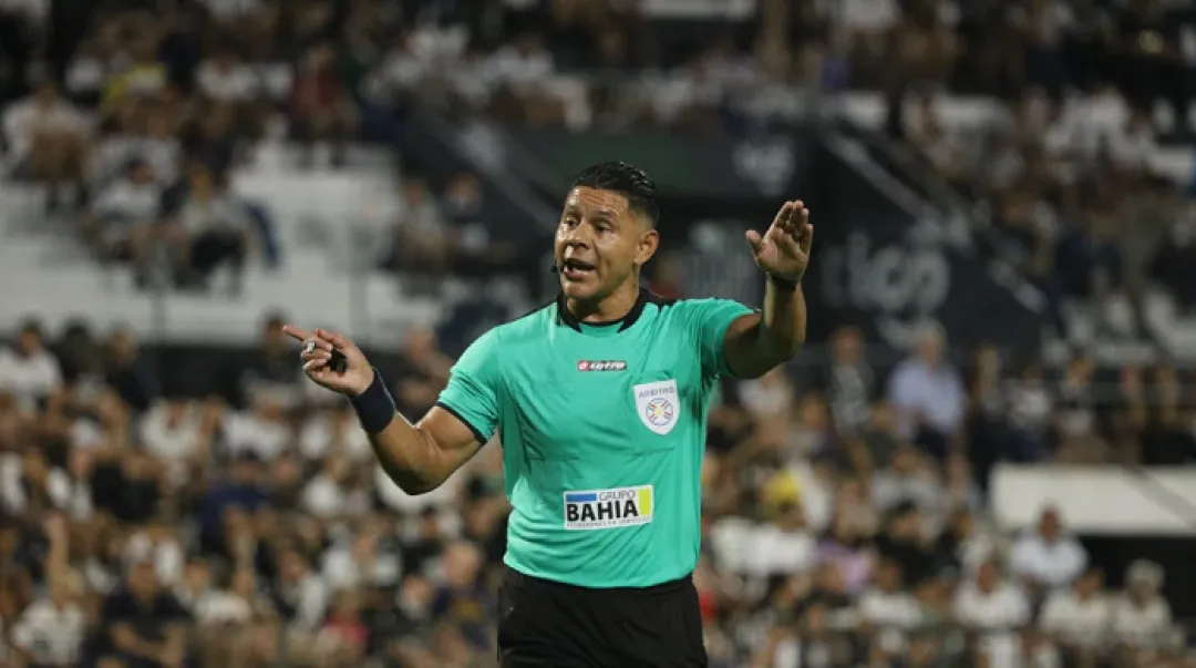 Árbitros de la primera fecha del Clausura 2025