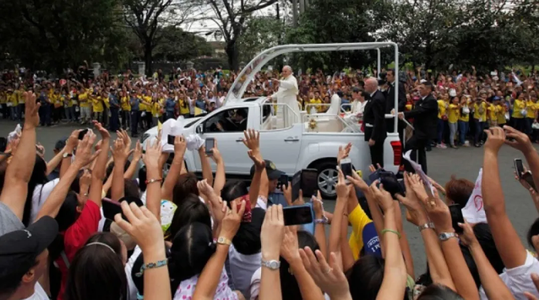 Exhibirán papamóvil por los 10 años de la visita de Francisco a Paraguay