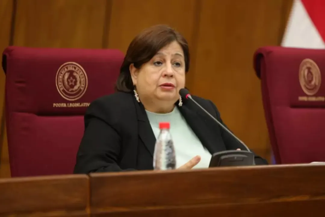 Senadora advierte que postulación de Leite podría causar un papelón internacional