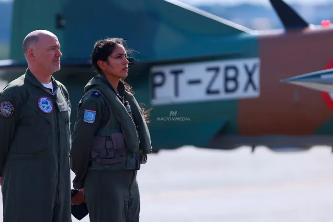 Cynthia Orué, la primera paraguaya en pilotar un Super Tucano
