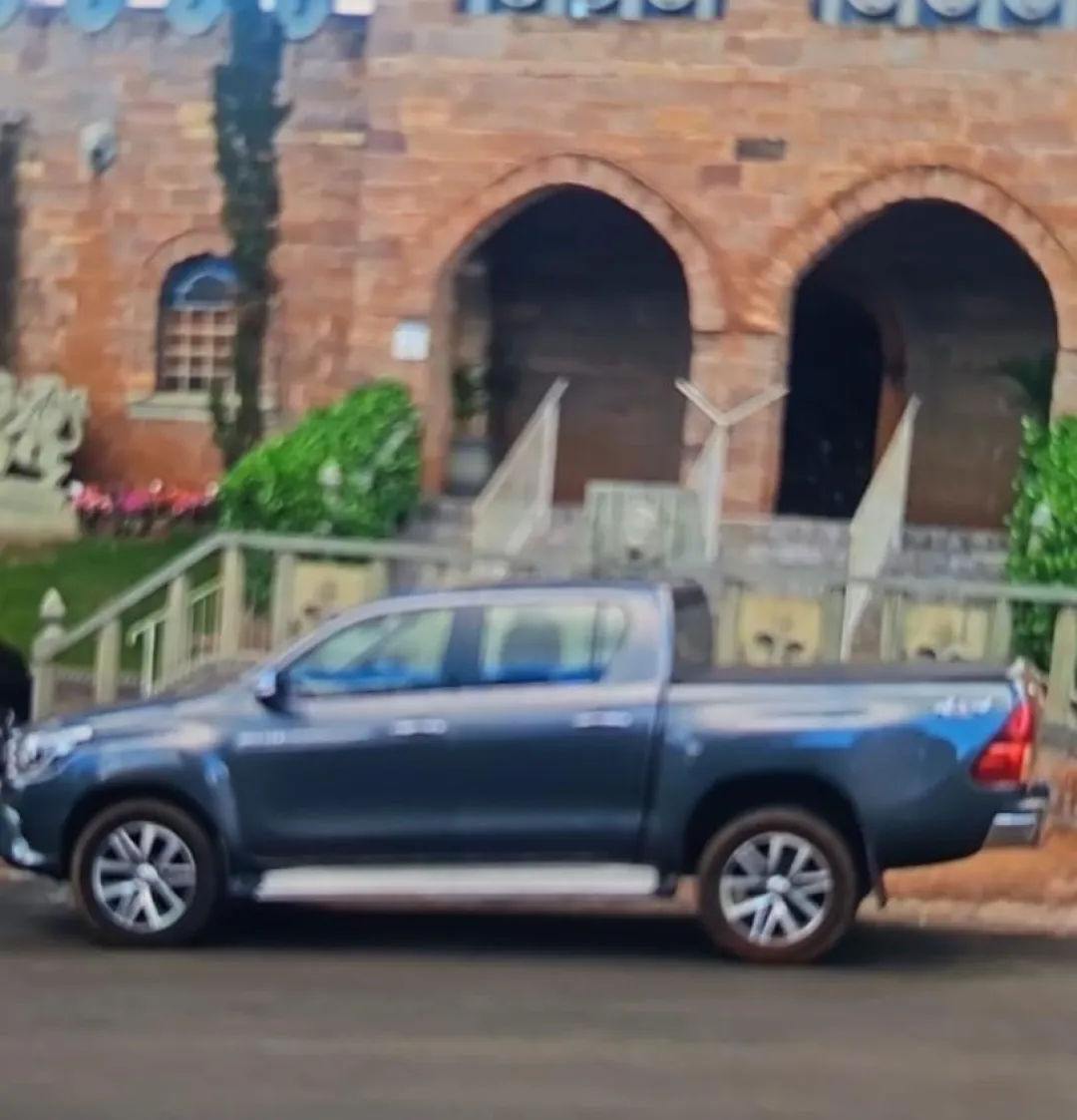 Camioneta Hilux 2017 es robada a plena luz del día en Ponta Porã 