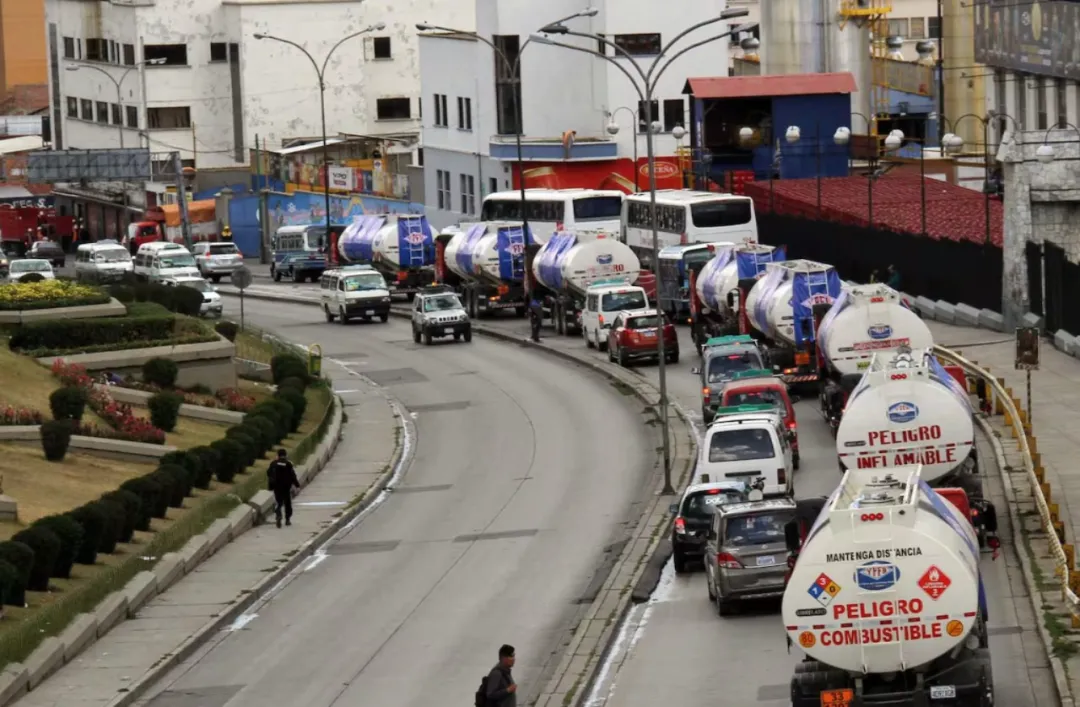 Bolivia vende su oro para subsidiar los combustibles