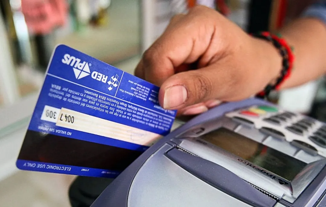 Rigen desde ayer (01) nuevas tasas para tarjetas que facilitarán cobros digitales en Mipymes