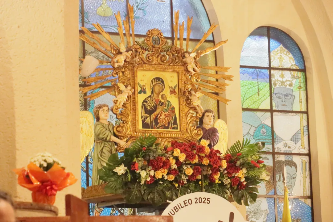 Se suspende la confección del tapete a la Virgen para mañana