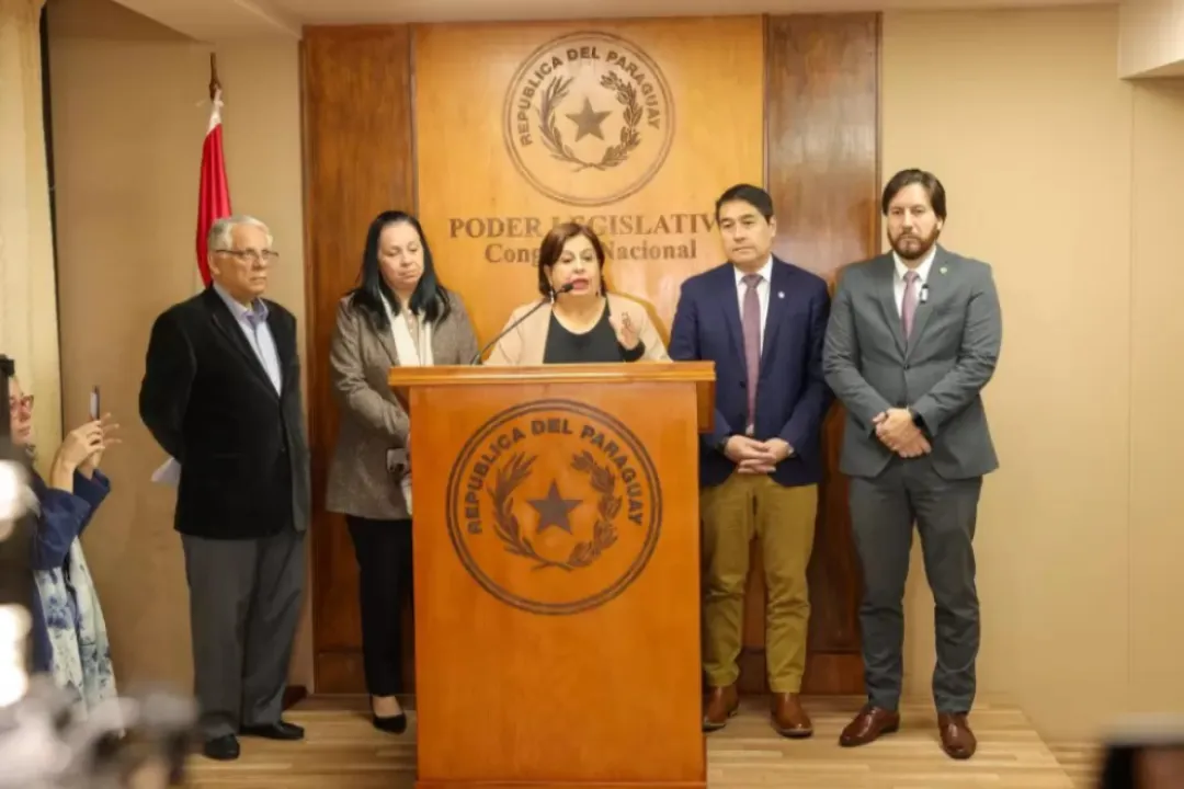 Opositores rechazan modificación del Código Electoral y anuncian que no asistirán de la sesión