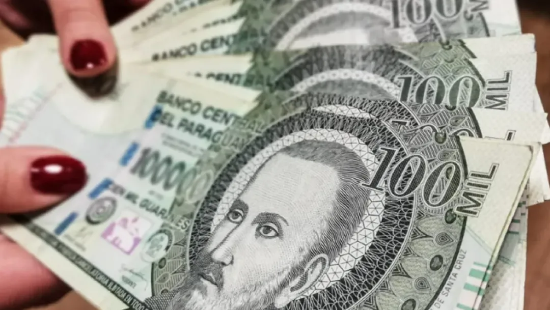 Ejecutivo oficializa el aumento del salario mínimo en G. 100.000