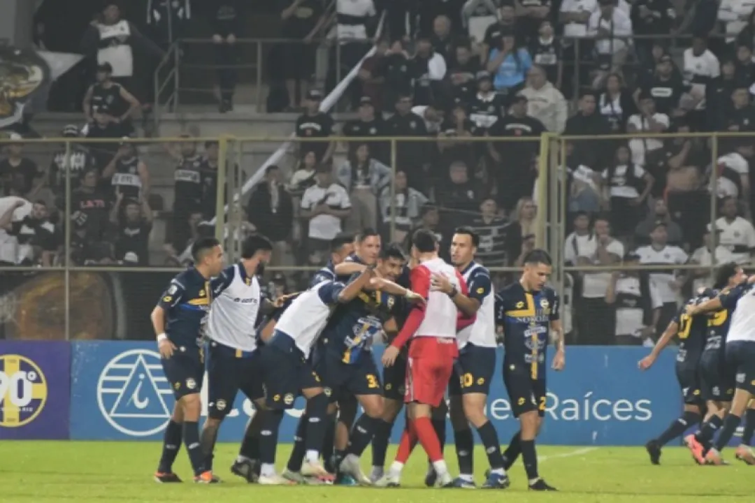Trinidense venció 4-3 a Olimpia por la segunda fecha del Clausura.