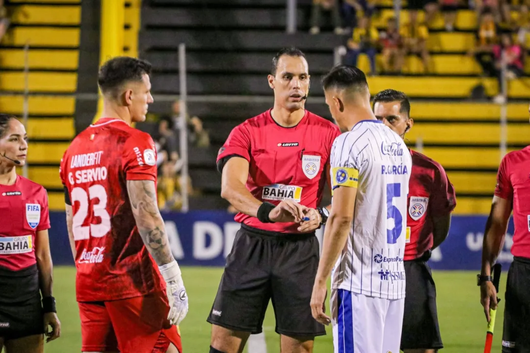 Estos son los jueces para la fecha 14 del APERTURA