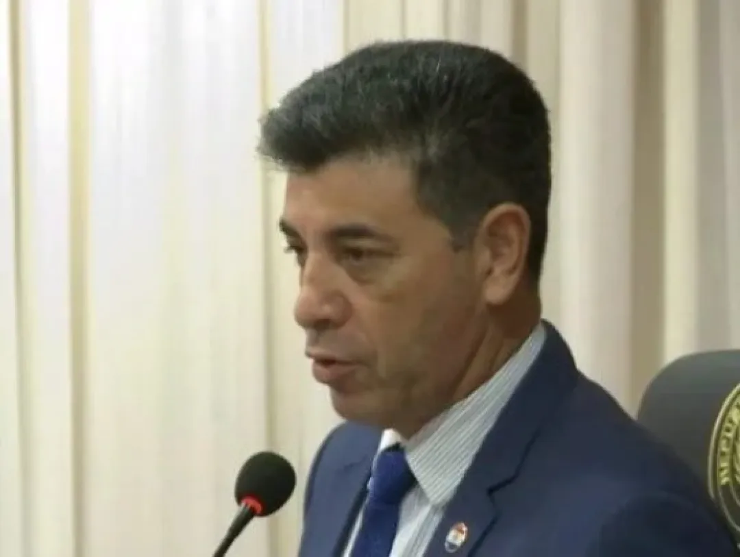 Victor Ríos descarta candidatura presidencial y reafirma su compromiso con la Corte  